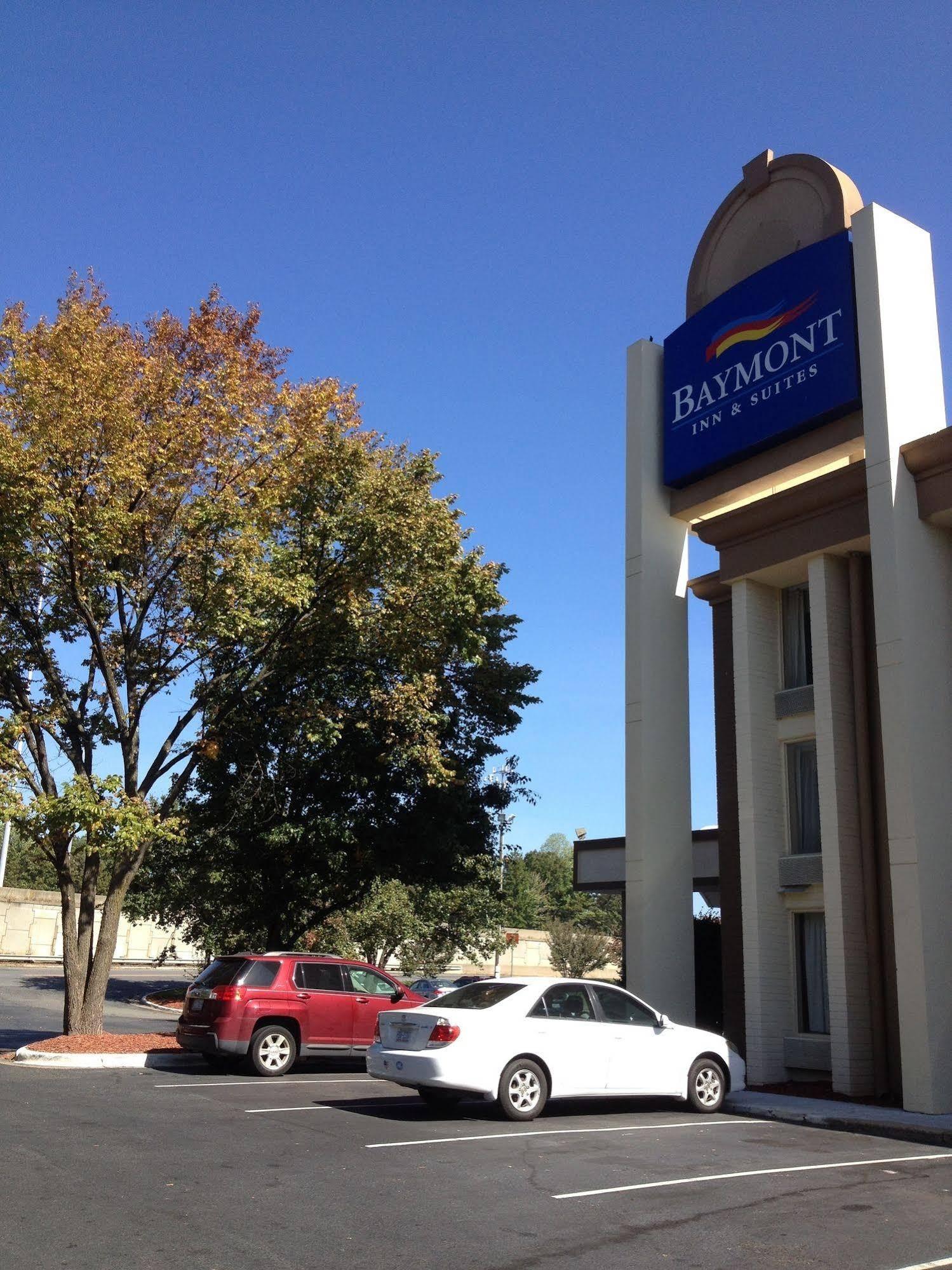 Baymont By Wyndham Charlotte-Airport Coliseum Exterior foto