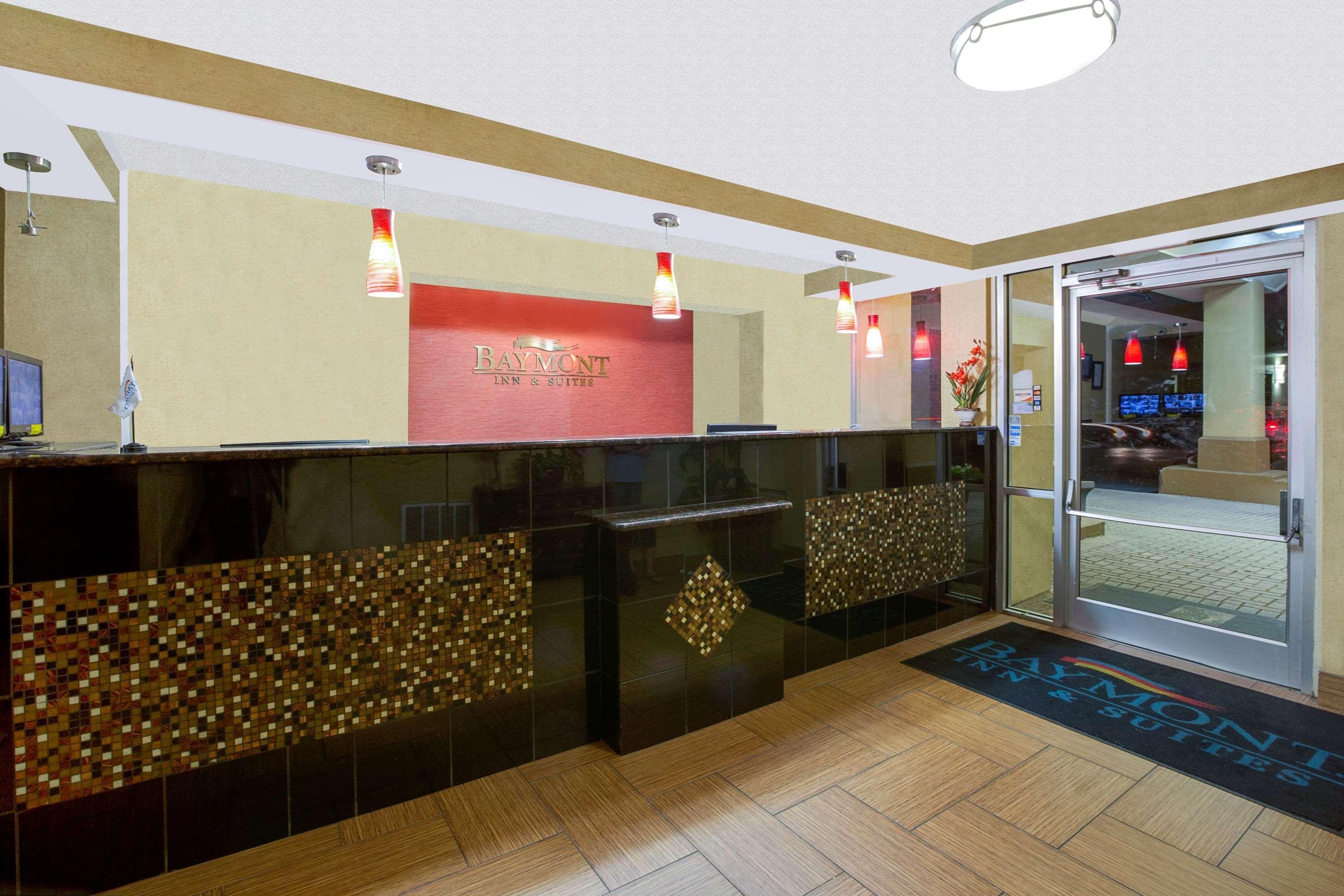 Baymont By Wyndham Charlotte-Airport Coliseum Exterior foto