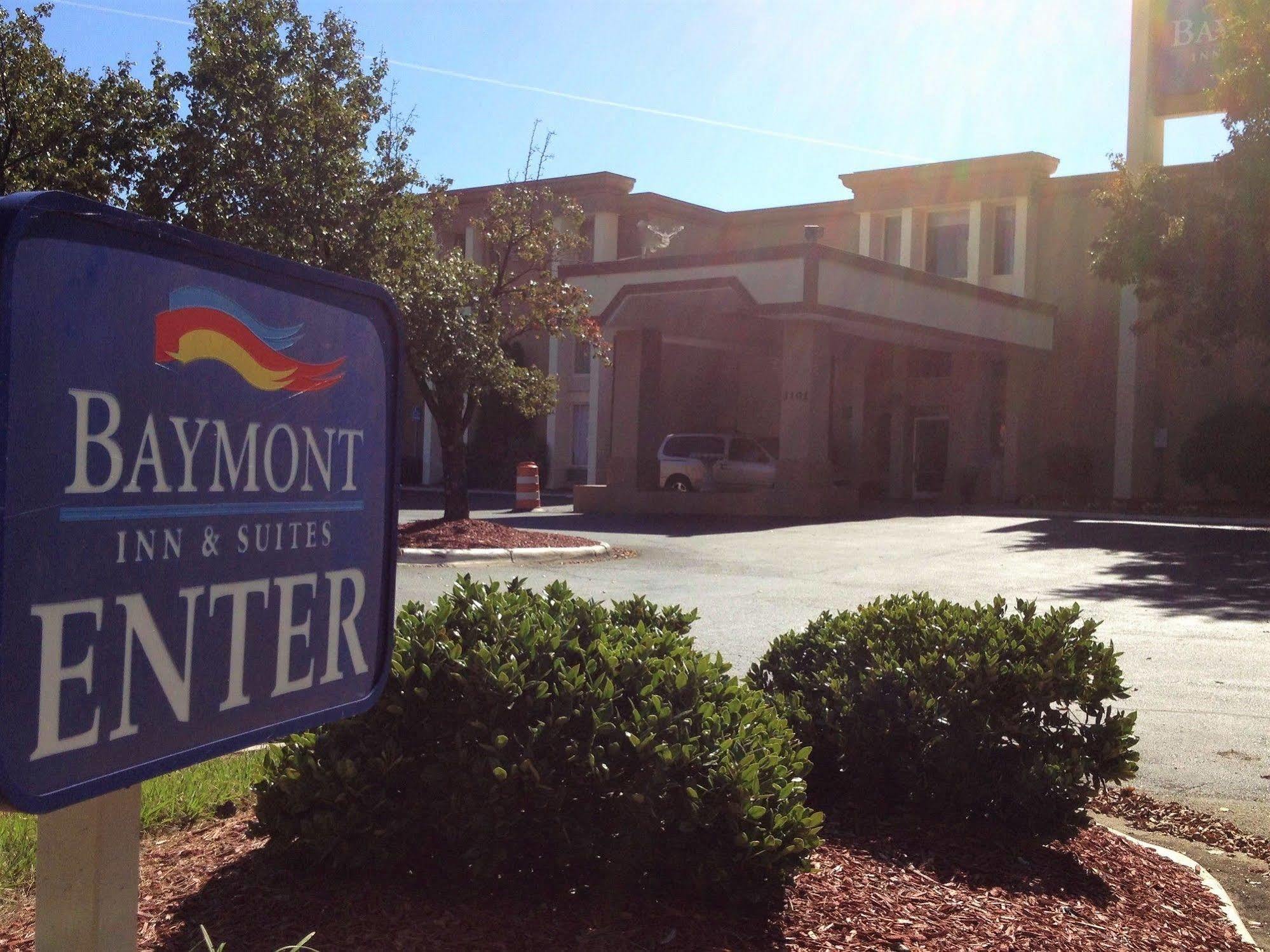 Baymont By Wyndham Charlotte-Airport Coliseum Exterior foto